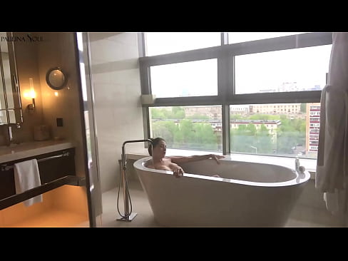 ❤️ Sayang yang luar biasa dengan penuh semangat menyentak vaginanya di kamar mandi ❤️ Video porno di porno id.analpics.ru ️
