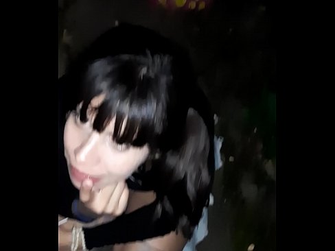 ❤️ Di jalan penis bengkak dengan imbalan permen ❤️ Video porno di porno id.analpics.ru ️
